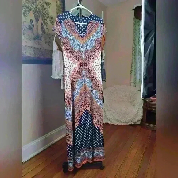 CB established 1962 Multicolor Paisley Long Dress Size M - Picture 1 of 9